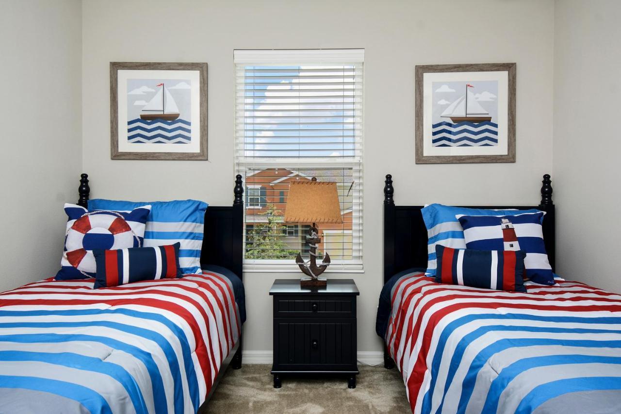 Hébergement de vacances Stunning 4 Bd W/ Gameroom Close To 5110k *