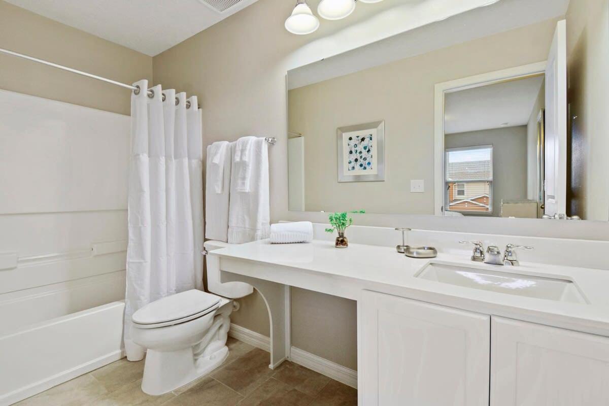 Stunning 4 Bd W/ Gameroom Close To 5110k Hébergement de vacances Kissimmee