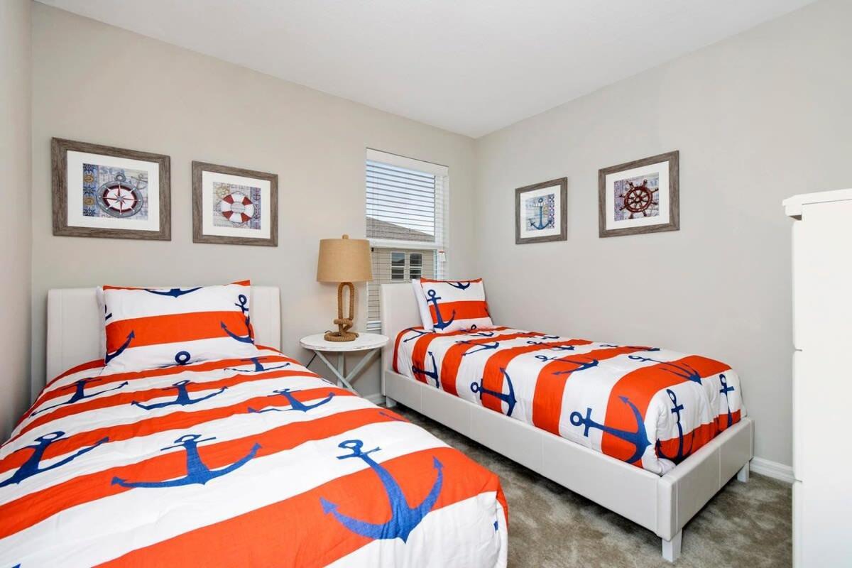 Stunning 4 Bd W/ Gameroom Close To 5110k Kissimmee